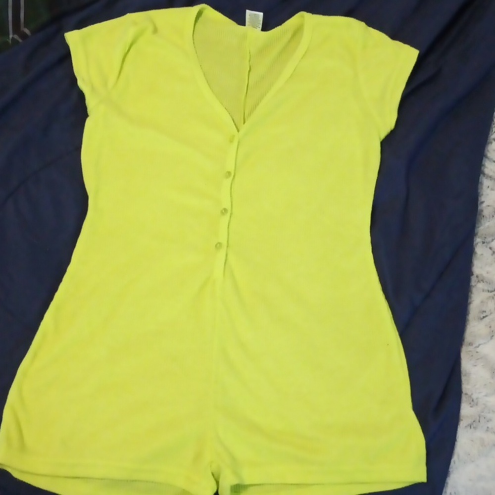 Women's one piece summer wear/sleepwear